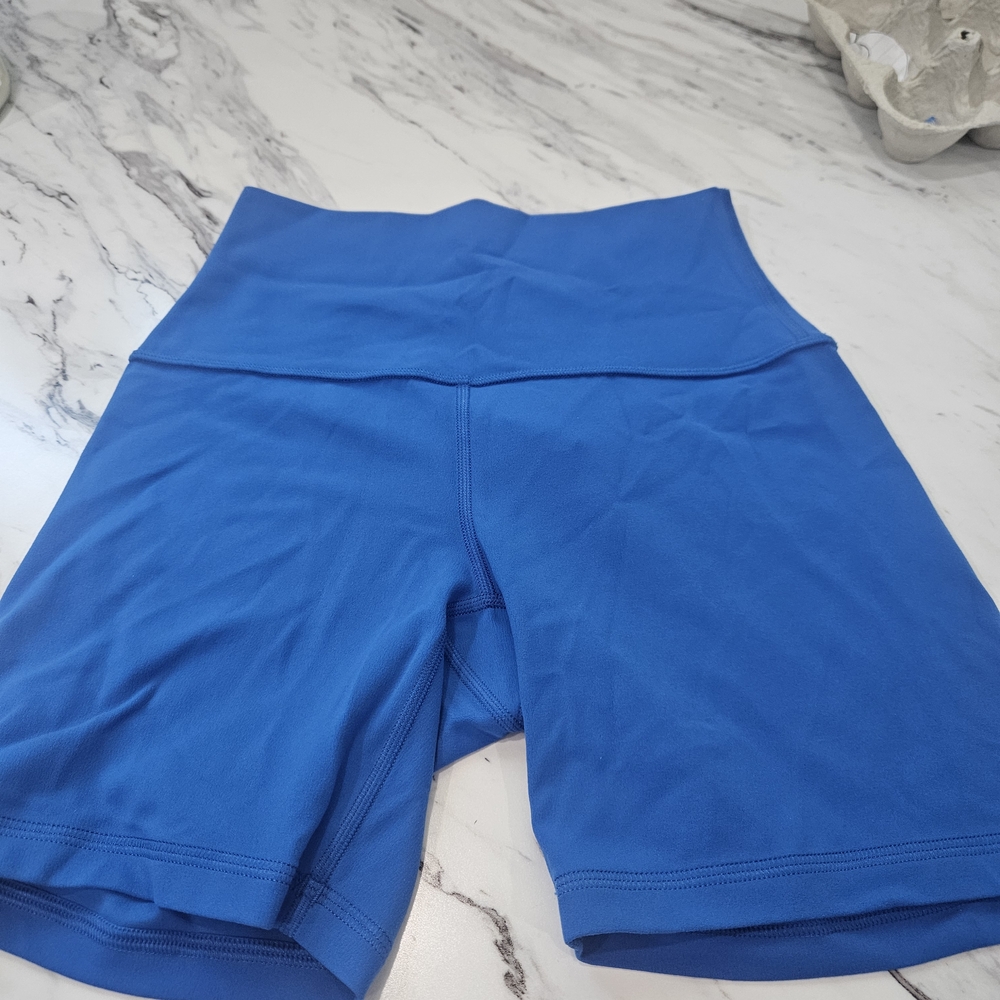 CRZ YOGA Women's Athletic Shorts - Blue